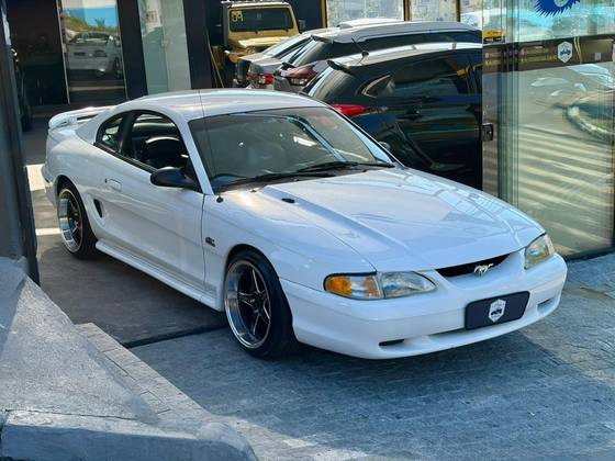 FORD MUSTANG 4.6 GT V8 GASOLINA 2P MANUAL